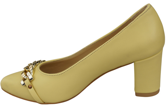 Klassische Frauen Banana Naturleder Schuhe mit Gold Ornament Kette 200 ElitaBut