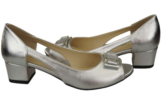 Damenschuhe Silberne Sandalen, Naturleder 145 ElitaBut