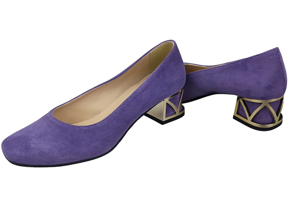 Bequeme Damenschuhe Violett Pumps mit dekorativem Absatz Natürliches Wildleder 219 von ElitaBut