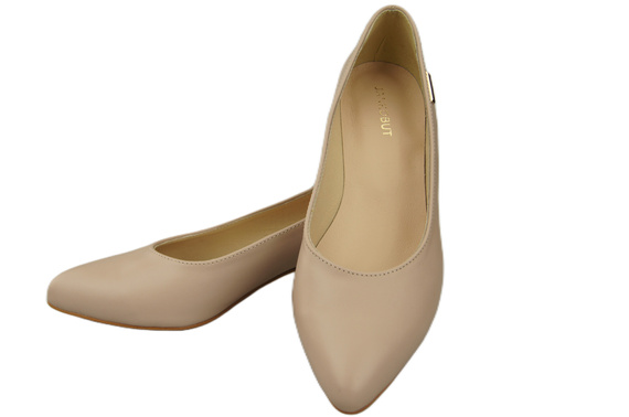 Damen Pumps Cappuccino Blass mit niedrigem Absatz zeitlose Eleganz und Komfort 220 ElitaBut