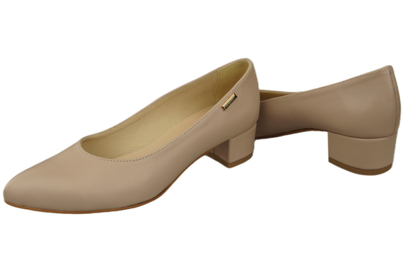Damen Pumps Cappuccino Blass mit niedrigem Absatz zeitlose Eleganz und Komfort 220 ElitaBut