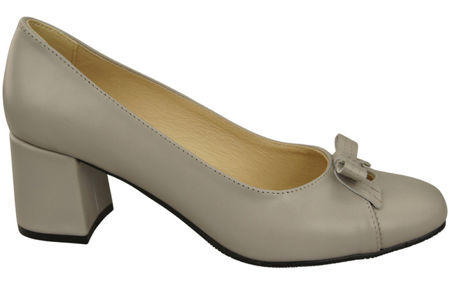 Damen Pumps mit Schleife Helle Esche Naturleder und niedrigem Absatz 203 ElitaBut