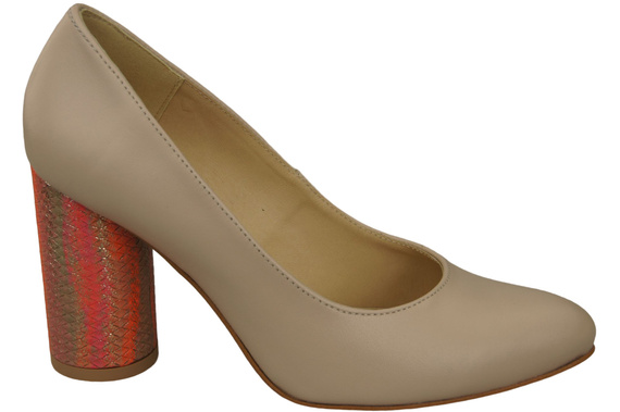 Damenschuhe Cappuccino-Pumps Helles Naturleder Bunter dekorativer Absatz 194 ElitaBut