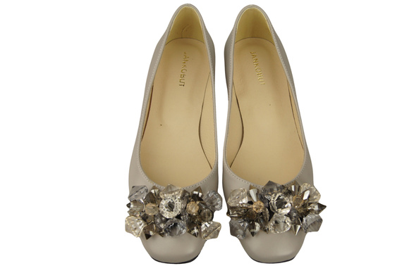 Damen Helle Esche Pumps mit Kristallen flach Naturleder 216 ElitaBut