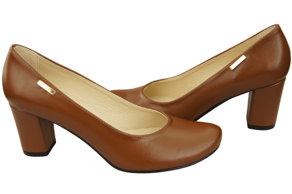 Klassische Damen Braun Leder Mandel Nase Pumps 201 ElitaBut
