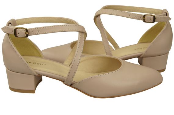 Damen Sandalen Echtleder Cappuccino Blass mit Riemen Niedriger Absatz 223 ElitaBut