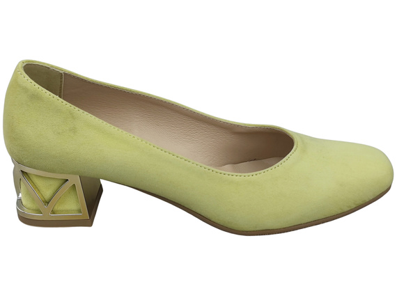 Bequeme Damenschuhe Banane Pumps mit dekorativem Absatz Natürliches Wildleder 219 von ElitaBut