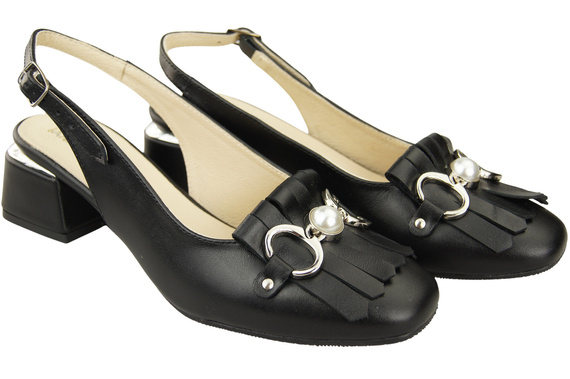 Damenschuhe Schwarze Sandalen mit Fransen verziert Naturleder 208 ElitaBut