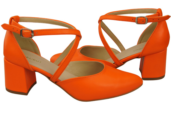 Elegante Orange Ledersandalen mit offener Seite und stabilem Absatz 218 ElitaBut